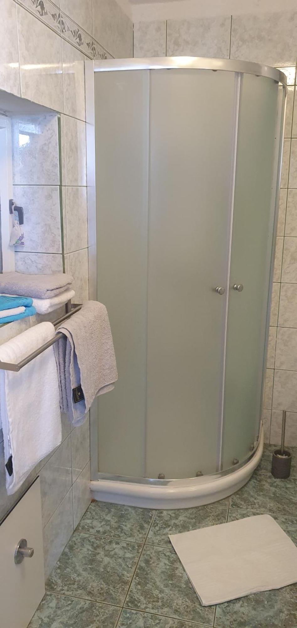 Apartmani Sara Marija Karlobag Ruang foto