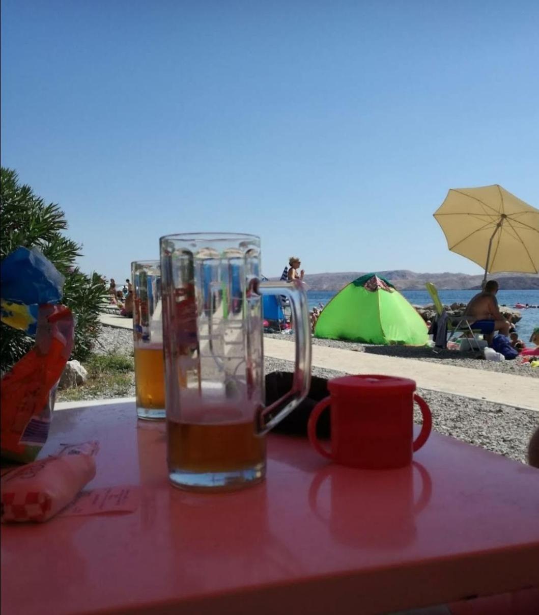 Apartmani Sara Marija Karlobag Bagian luar foto