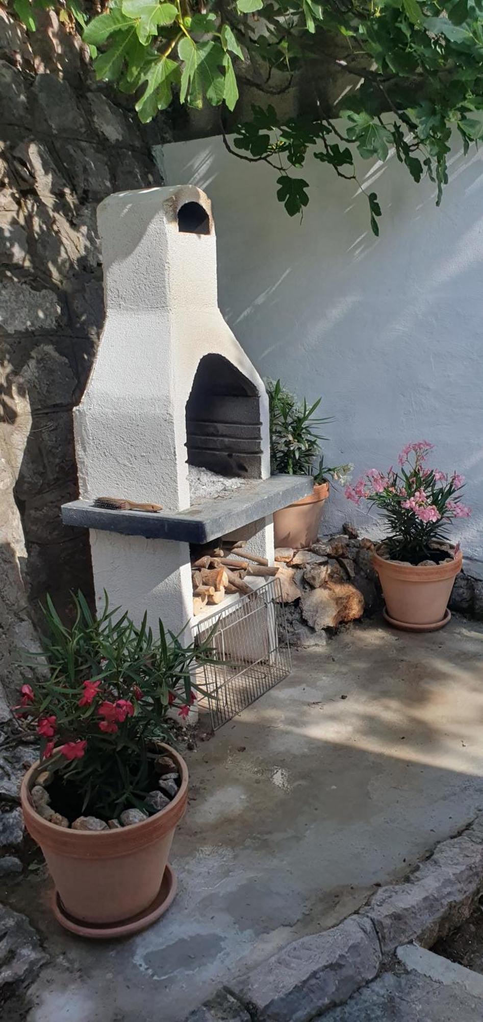 Apartmani Sara Marija Karlobag Bagian luar foto