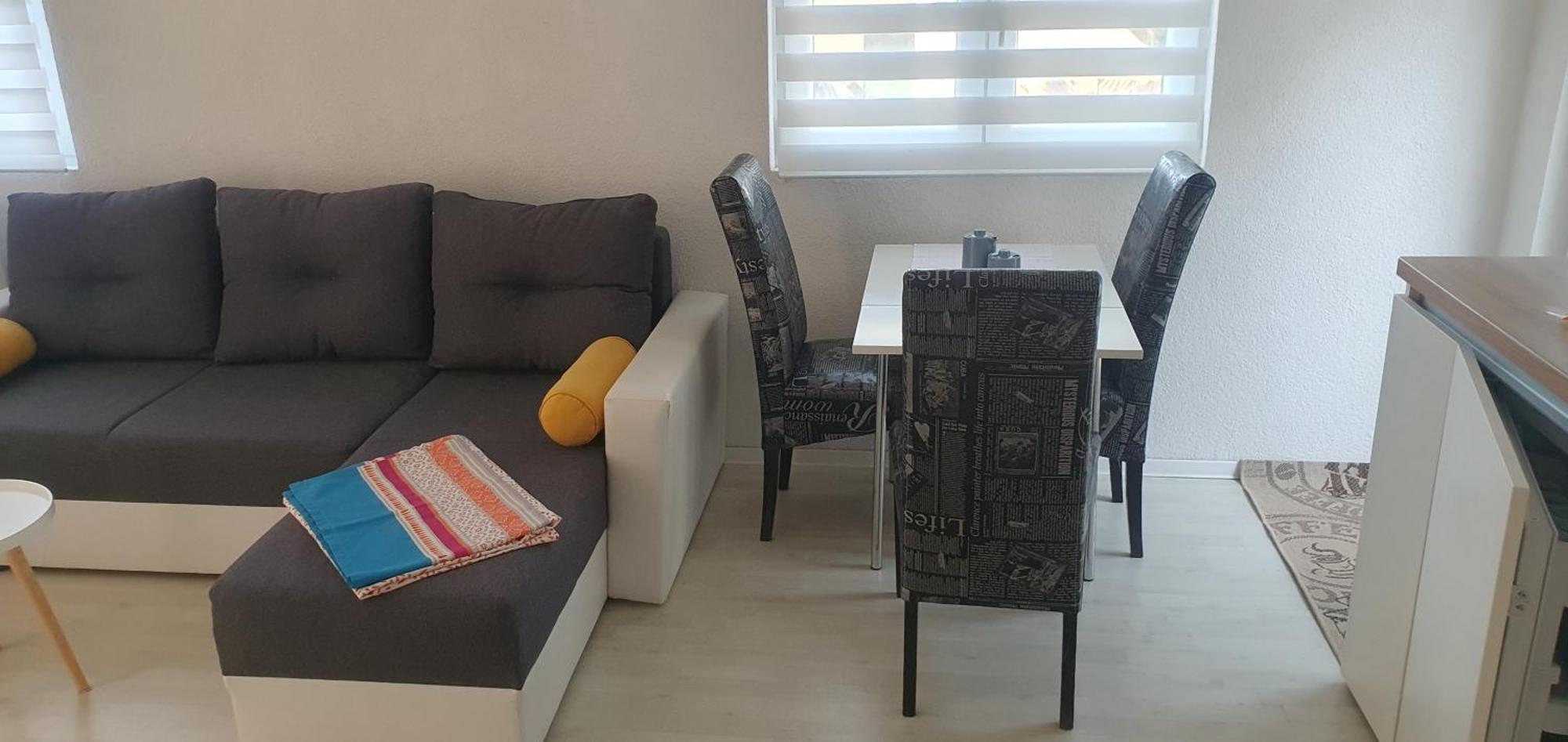 Apartmani Sara Marija Karlobag Ruang foto